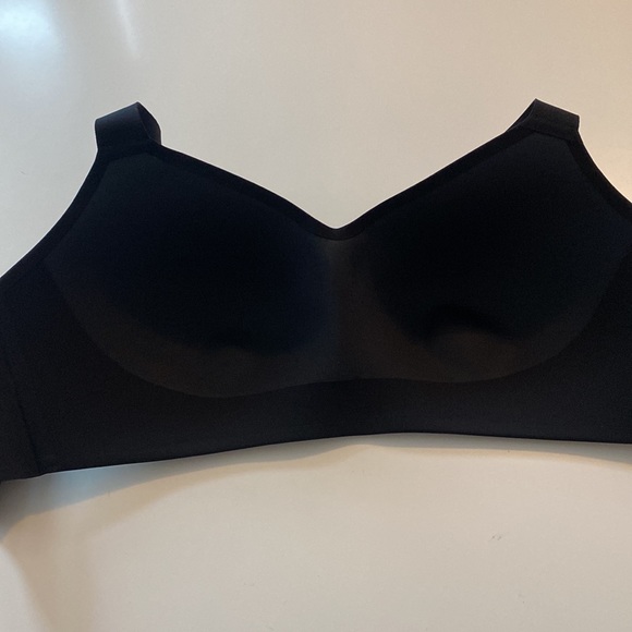 34DD Lululemon Hold True Bra Black - Picture 9 of 10